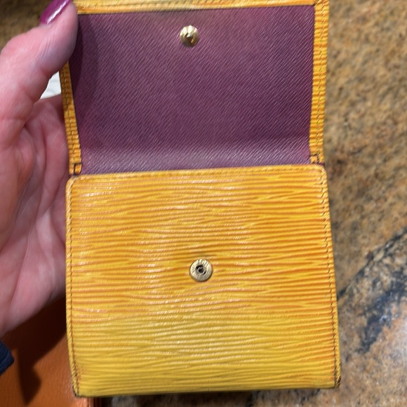 Lot of 4 wallets , LV, Coach, Ungaro, Furla - Picture 5 of 15